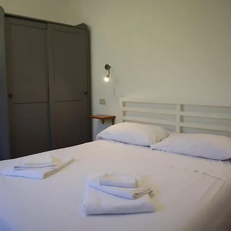 Orange House - Ciraccio * Procida