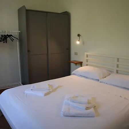 Orange House - Ciraccio Vakantiehuis